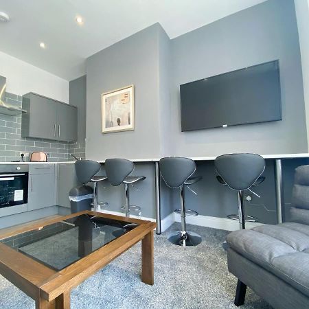 Mayfair Suite - 3X Bathrooms Close To Seafront Blackpool Buitenkant foto